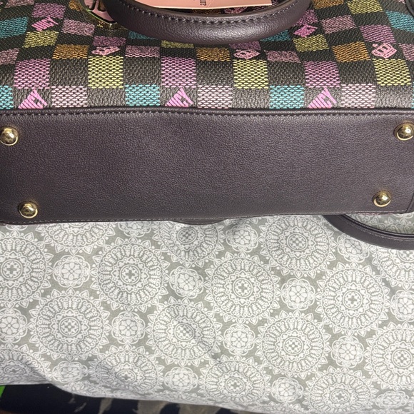 Juicy Couture Checkered Satchel with Pink Accents - Picture 8 of 10